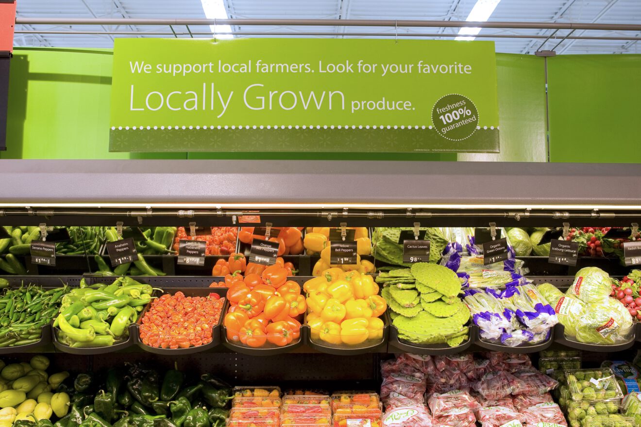 Produce plays a big part in Wal-Mart's food-waste reduction plans