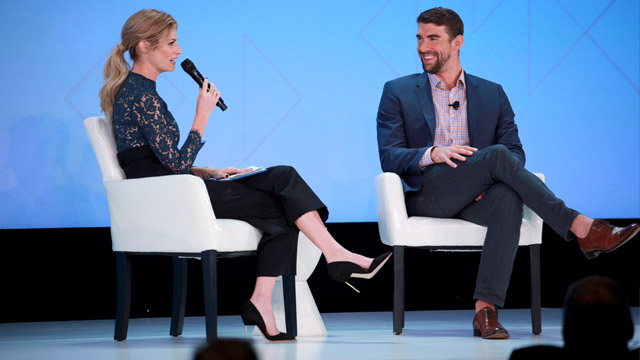 Erin Andrews interviews Olympic legend Michael Phelps