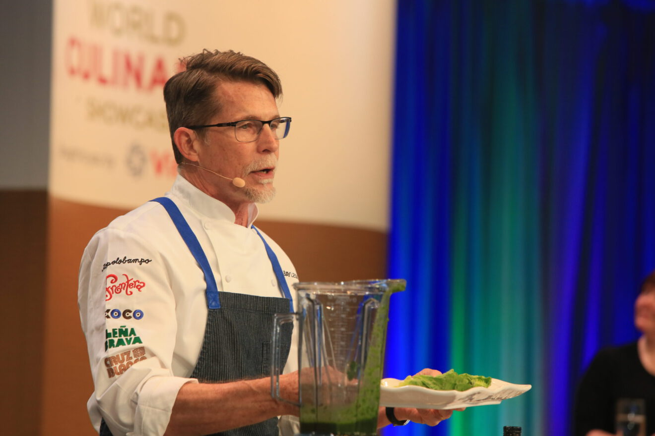 Rick Bayless presents at NRA Show 2016