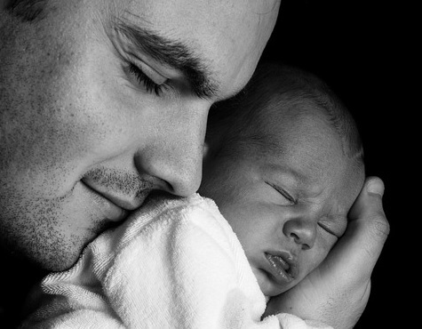 Cuddling reduces stress for premature babies