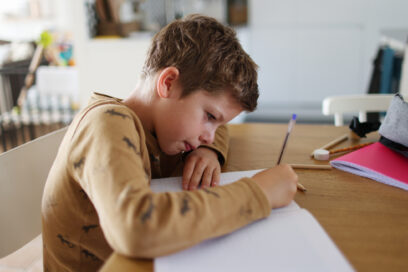 Extending Executive Function Support Beyond the Classroom